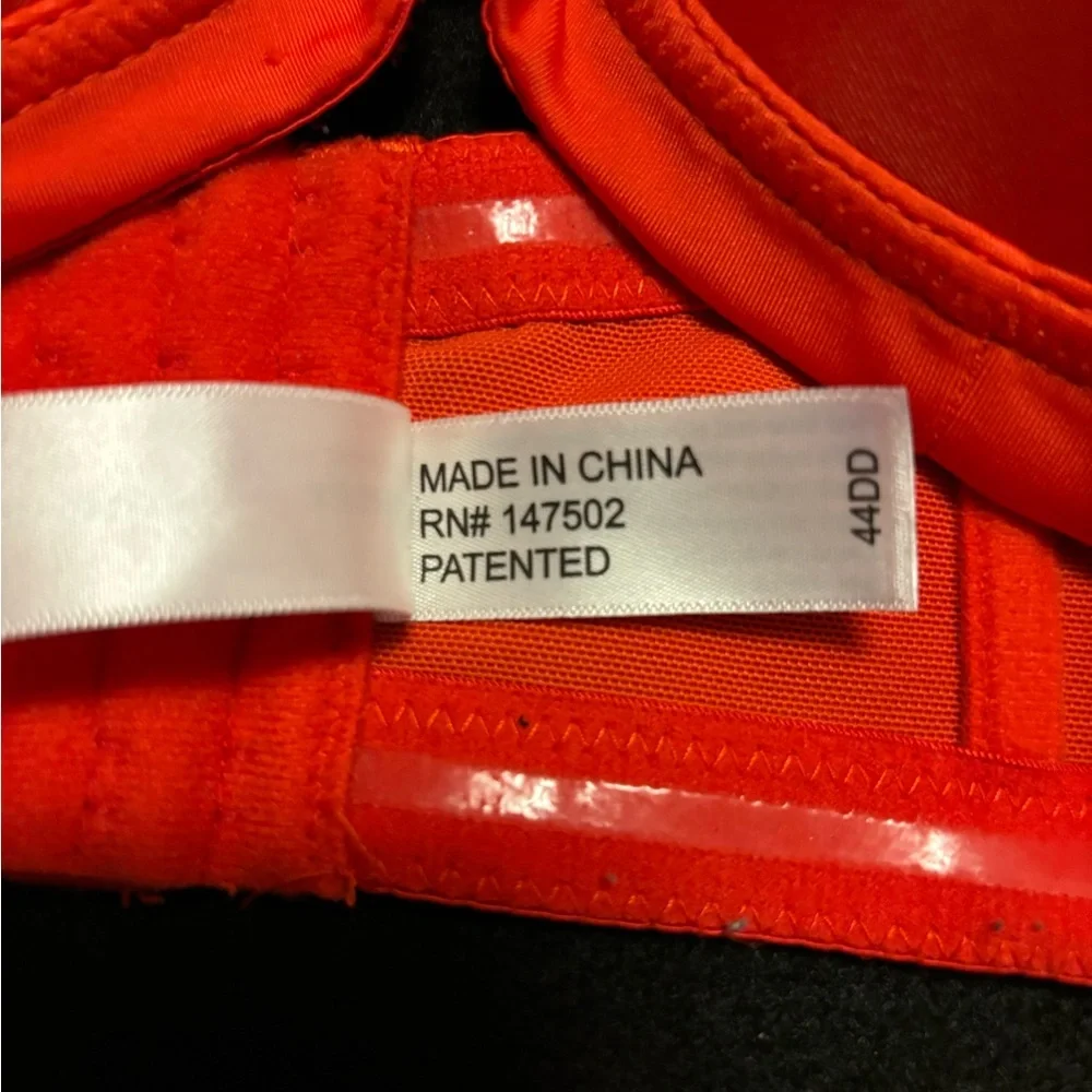 Red - Picture 3 of 3